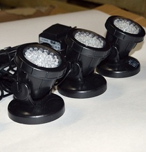 Boyu SDL-303 - подсветка для пруда - 3 светильника c автовключением